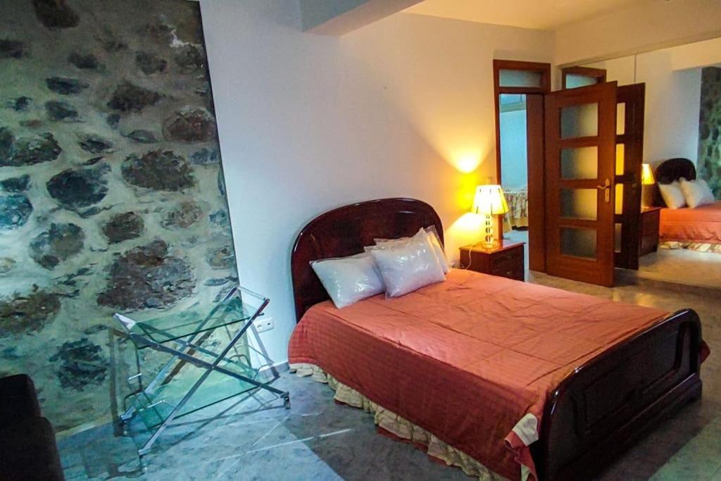 The Funny And Relax Apartment With Terrace & View Arco da Calheta  Exterior foto
