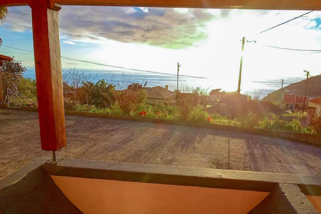 The Funny And Relax Apartment With Terrace & View Arco da Calheta  Exterior foto